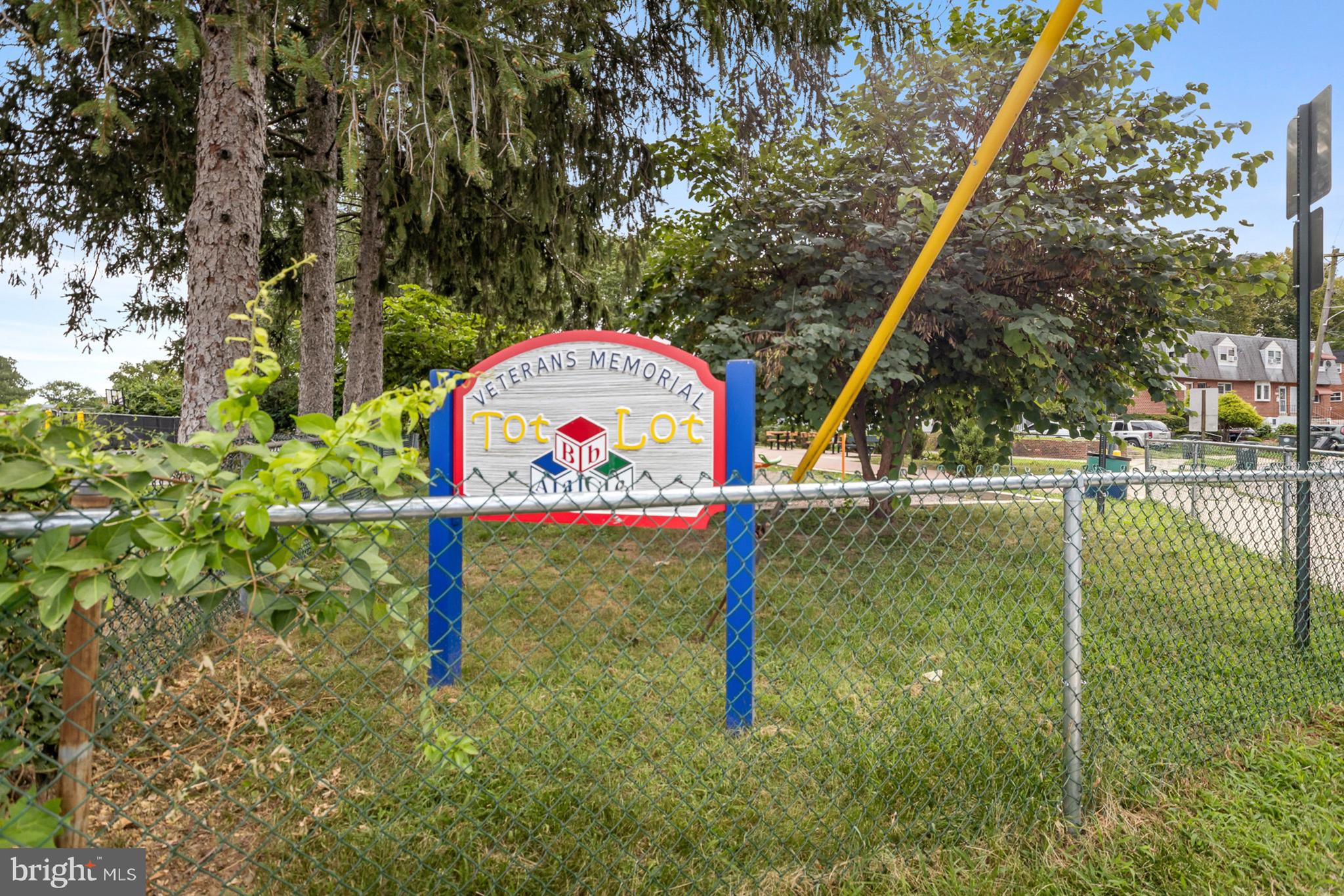 1349 Elson Road Brookhaven, PA 19015 - Photo 42 of 46