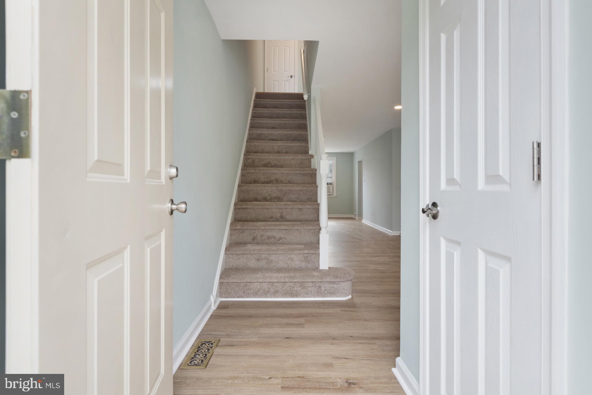 1349 Elson Road Brookhaven, PA 19015 - Photo 5 of 46