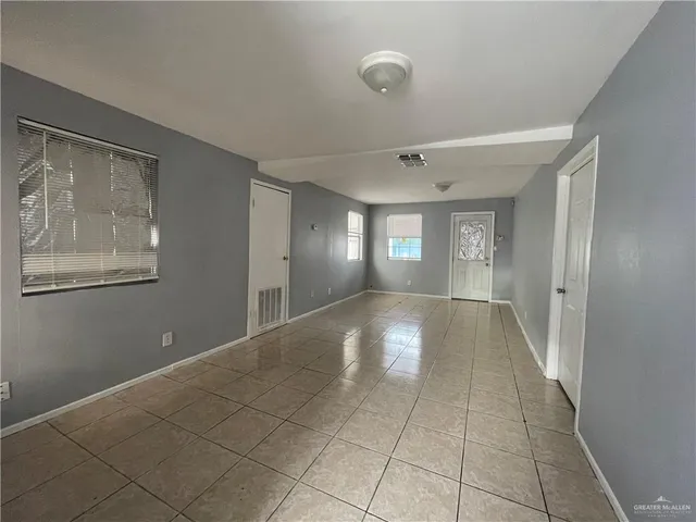 $650 | 412 East 18th Street, Unit A, Weslaco, TX 78596