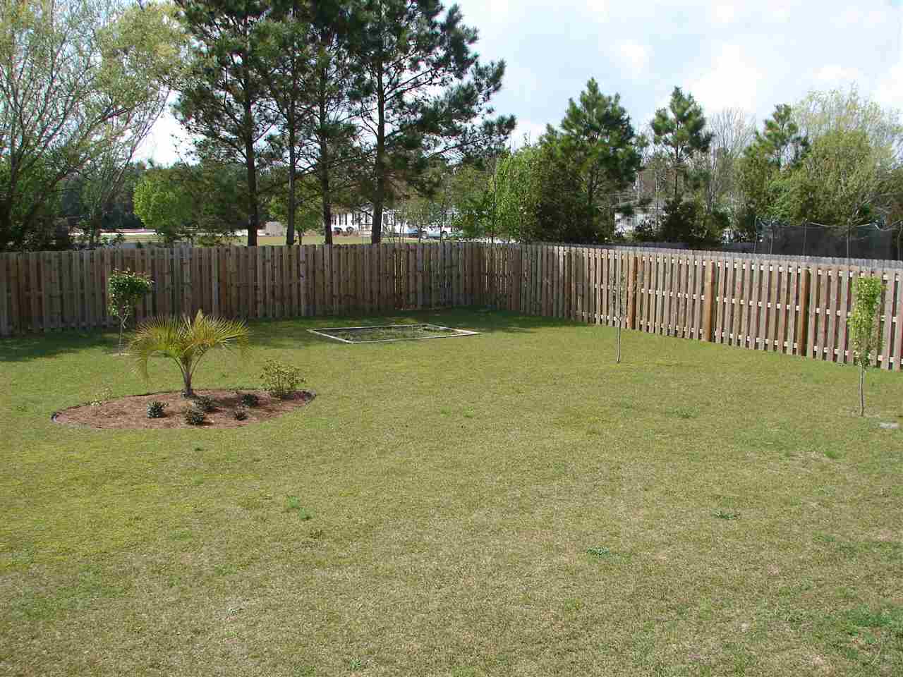 213 Raven Ridge Court Swansboro, NC 28584 - Photo 22 of 22 fenced yard