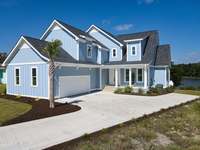 $1,499,000 | 13 East Cannon Cove, Hampstead, NC 28443
