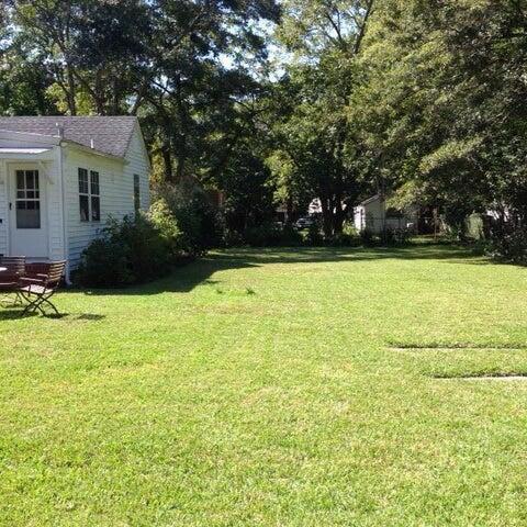 32 Rosedale Drive Charleston, SC 29407 - Photo 33 of 40 32 Rosedale Backyard