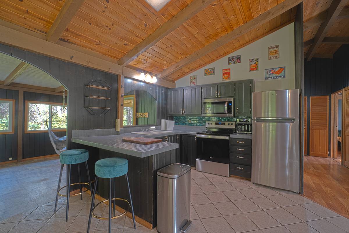 11-3816 First Street Volcano, HI 96785 - Photo 3 of 28 Gallery Image 3