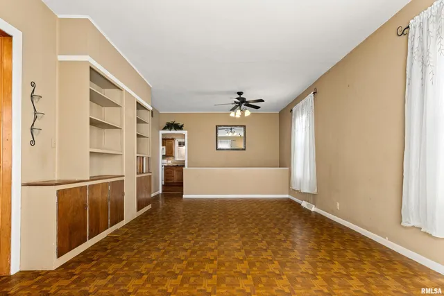 $269,000 | 523 North Main Street, Morton, IL 61550