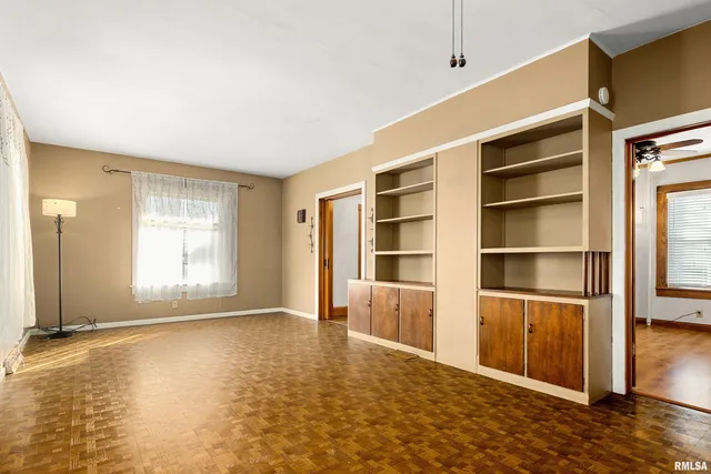 $269,000 | 523 North Main Street, Morton, IL 61550