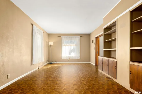 $249,000 | 523 North Main Street, Morton, IL 61550