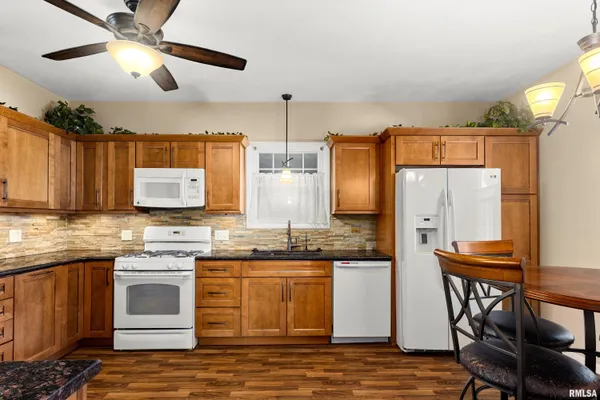 $249,000 | 523 North Main Street, Morton, IL 61550