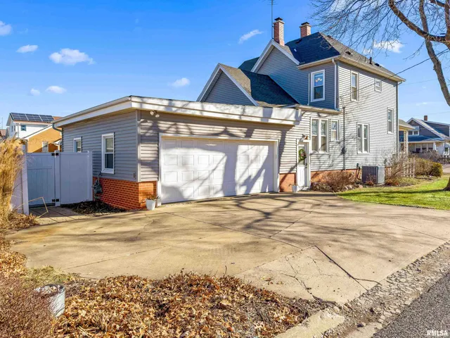 $269,000 | 523 North Main Street, Morton, IL 61550