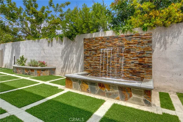 $4,500 | 12001 Rock Creek Court, Hawthorne, CA 90250