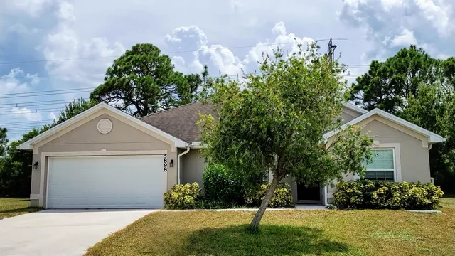 $389,900 | 5898 Northwest Joan Court, Port St. Lucie, FL 34986
