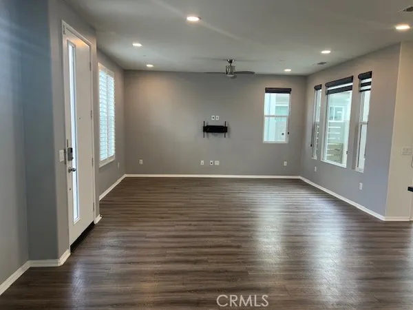 $5,000 | 232 Cultivate, Irvine, CA 92618