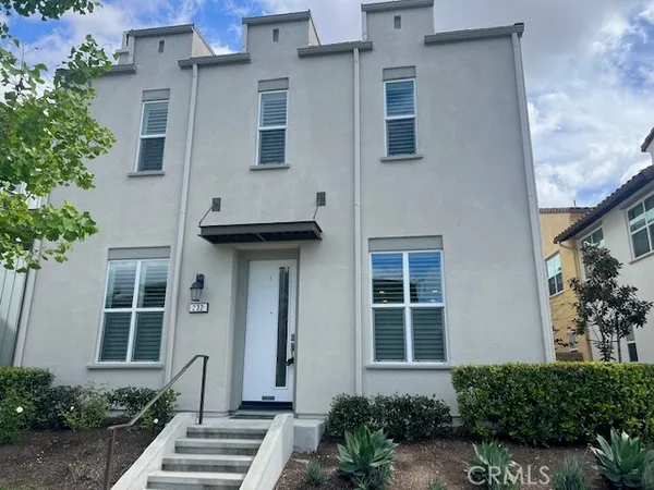 $5,000 | 232 Cultivate, Irvine, CA 92618