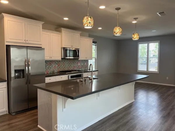 $5,000 | 232 Cultivate, Irvine, CA 92618