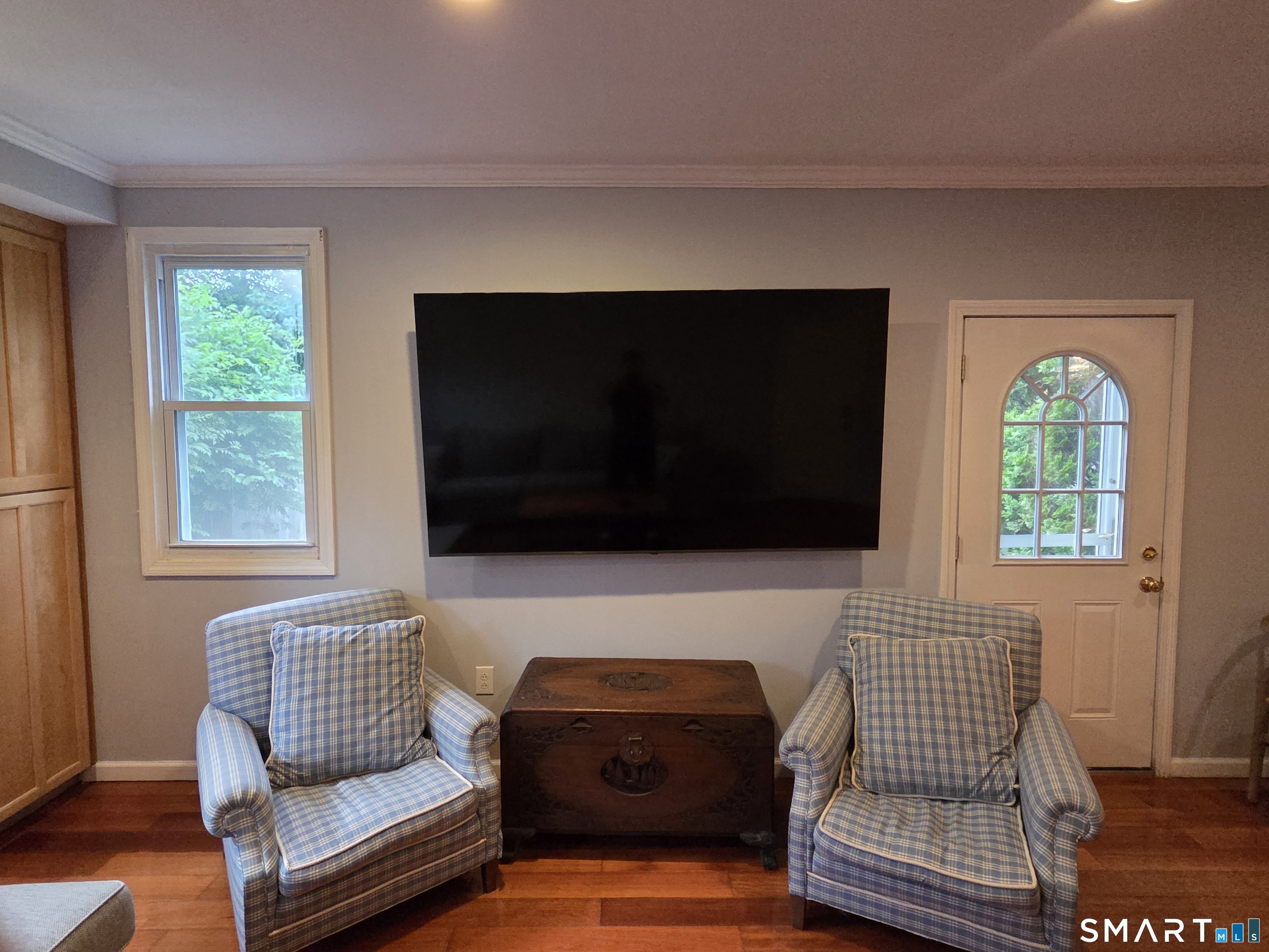 156 Fieldcrest Road Fairfield, CT 06825 - Photo 3 of 26