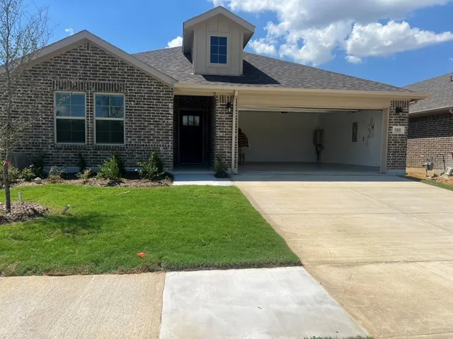$2,200 | 5505 Candlewood Drive, Denton, TX 76207