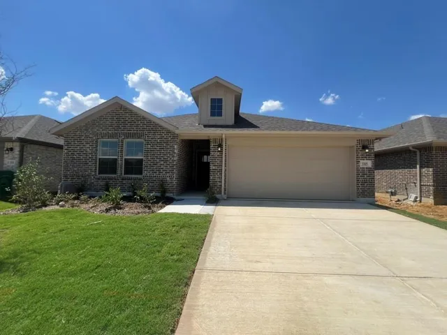 $2,200 | 5505 Candlewood Drive, Denton, TX 76207