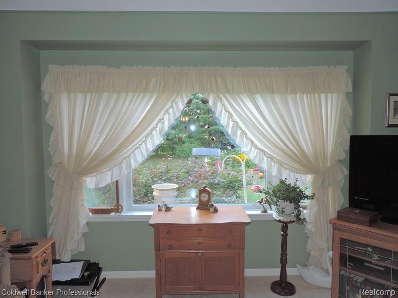 5429 West Lovejoy Road Fowlerville, MI 48836 - Photo 21 of 73 DSCN2162.JPG