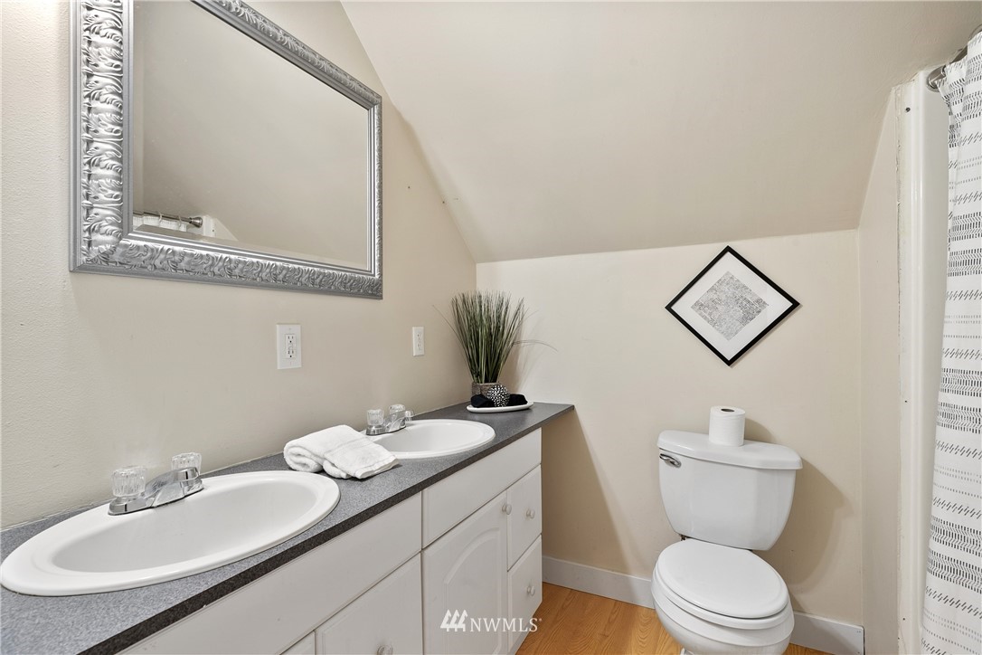 5413 Libby Road Northeast Olympia, WA 98506 - Photo 13 of 21 Gallery Image 13