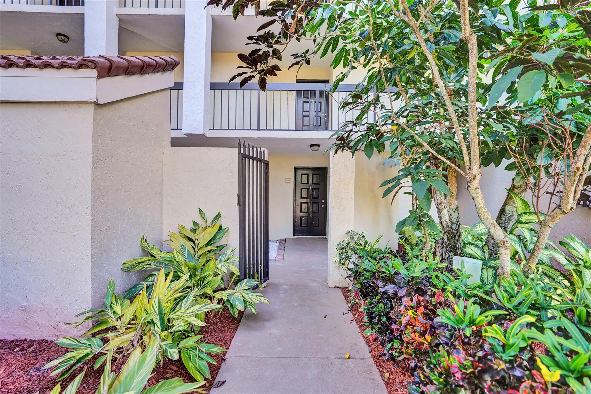 820 Lavers Circle, Unit G105 Delray Beach, FL 33444 - Photo 2 of 45 Photo 2