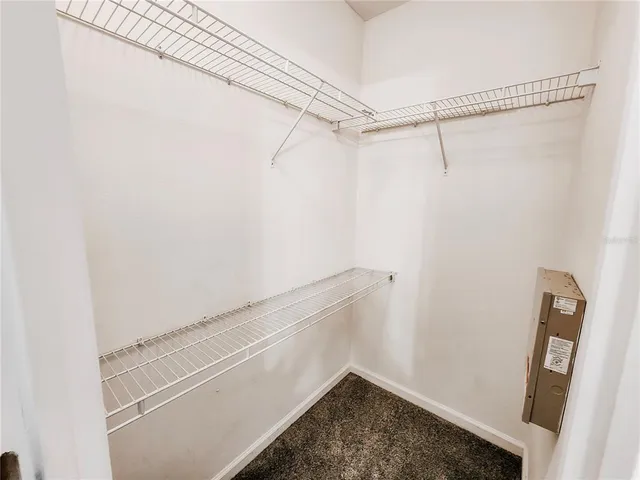 a view of utility room