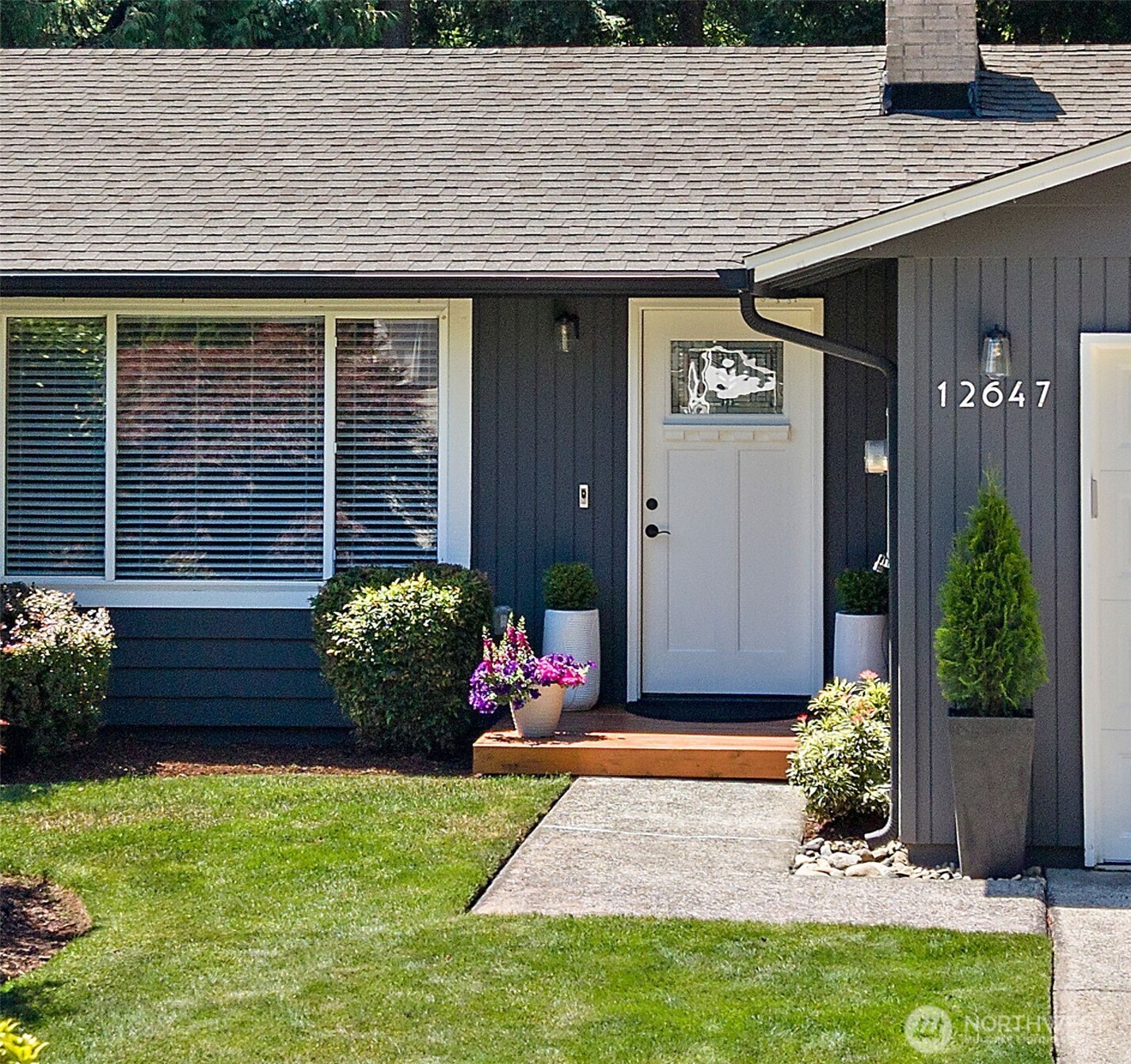 12647 177th Place Southeast Renton, WA 98059 - Photo 2 of 39 Gallery Image 2