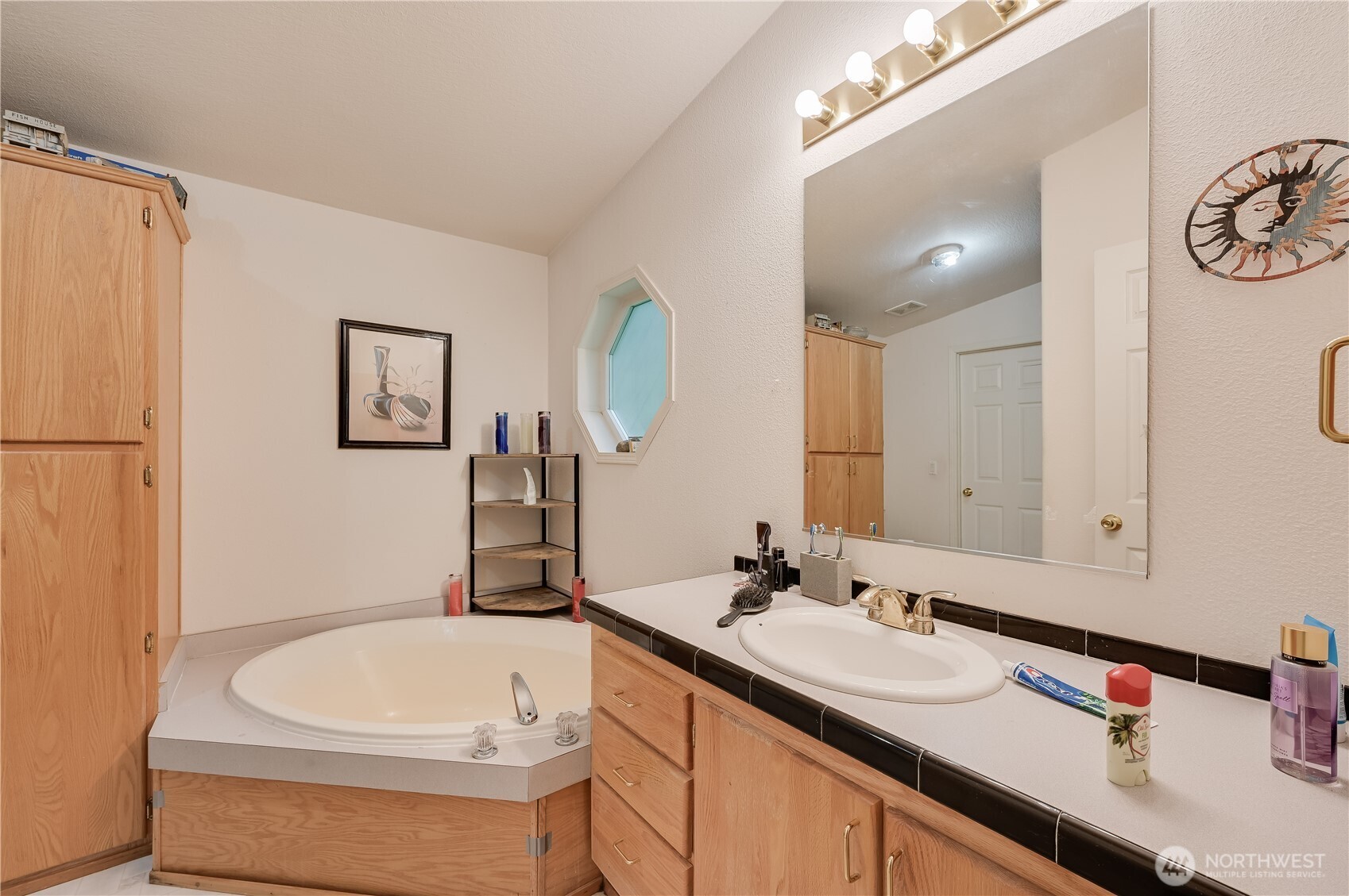 28818 Northeast Tolt Hill Road Carnation, WA 98014 - Photo 9 of 12