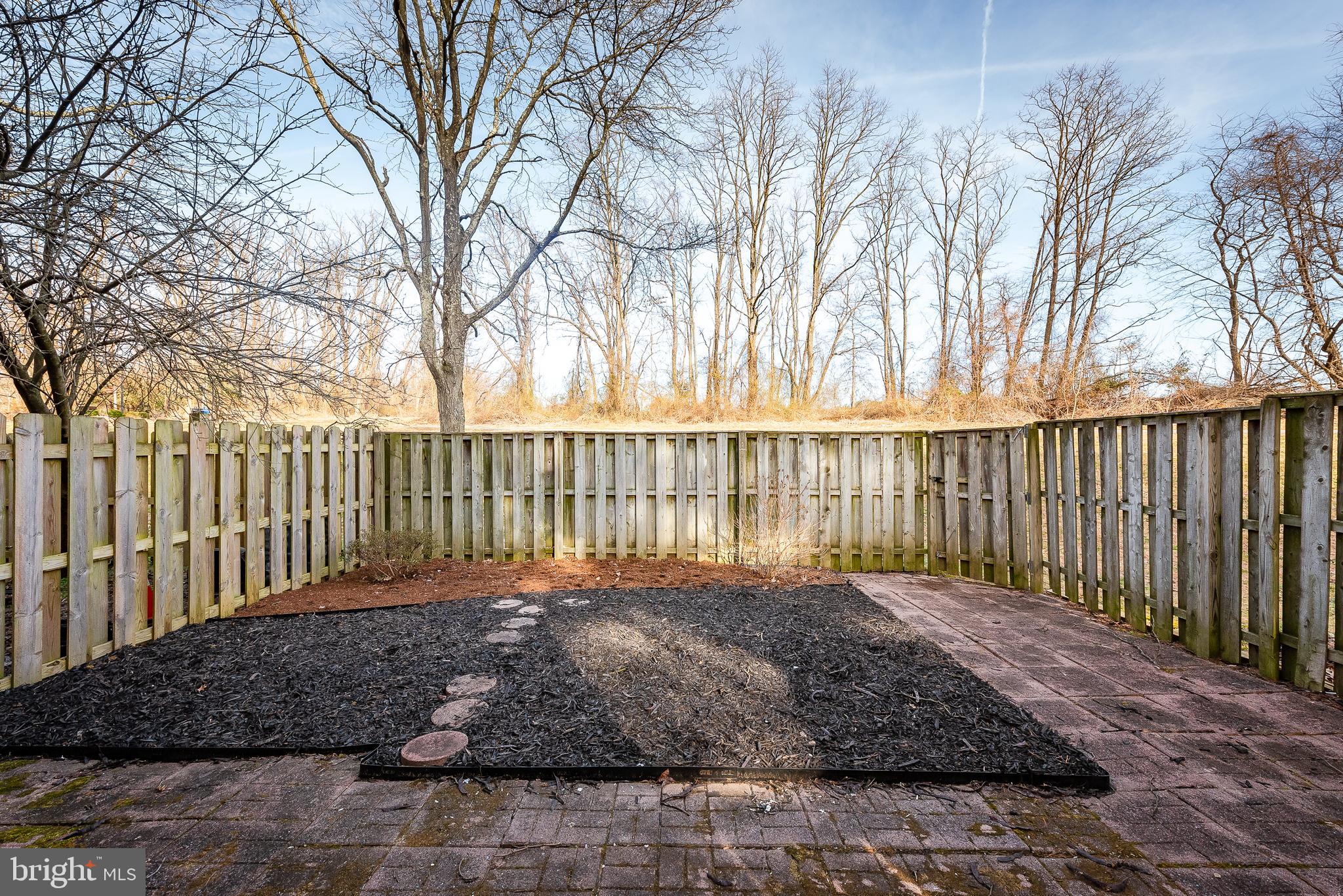 9457 Merryrest Road Columbia, MD 21045 - Photo 26 of 29 Patio