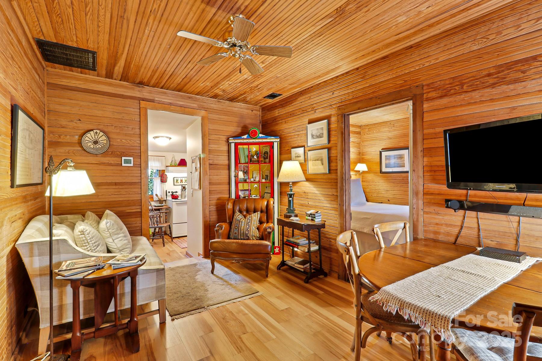 131 Pritchard Street Bluffton, SC 29910 - Photo 37 of 47 a living room with furniture and a flat screen tv