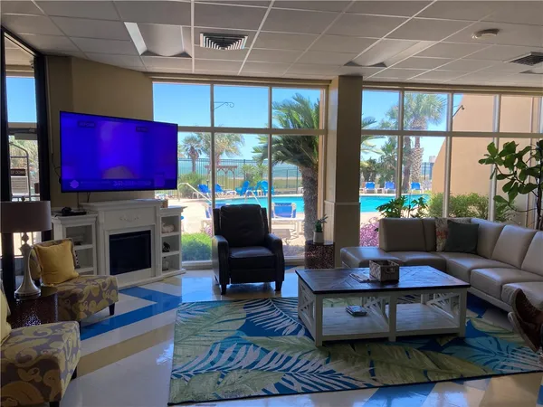 $224,900 | 4000 Surfside Boulevard, Unit 805, Corpus Christi, TX 78402