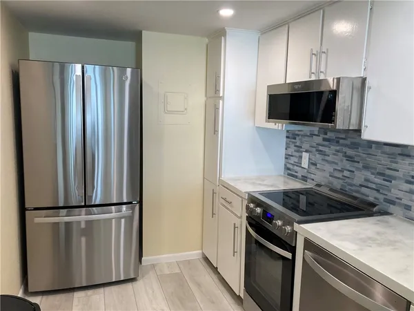 $224,900 | 4000 Surfside Boulevard, Unit 805, Corpus Christi, TX 78402