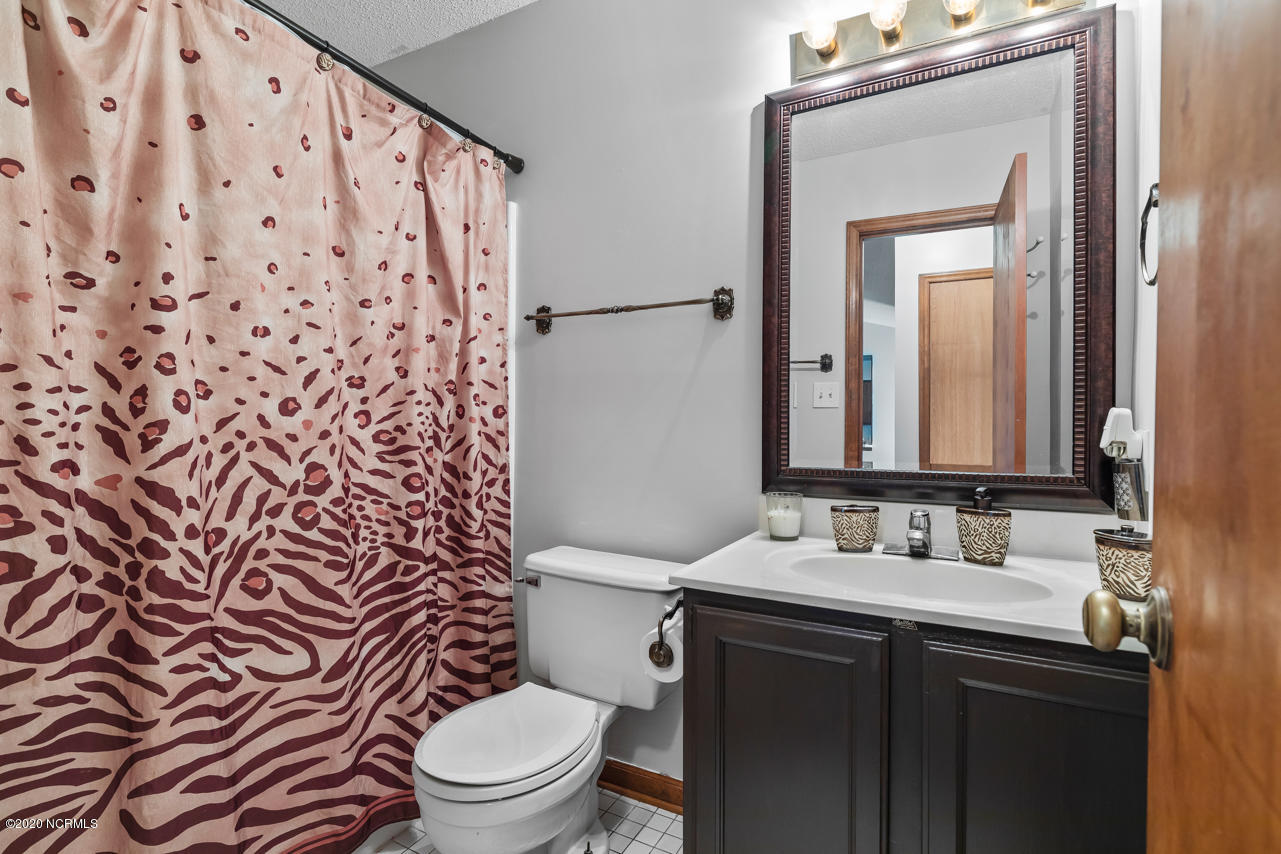 179 Raintree Circle Jacksonville, NC 28540 - Photo 14 of 27 14