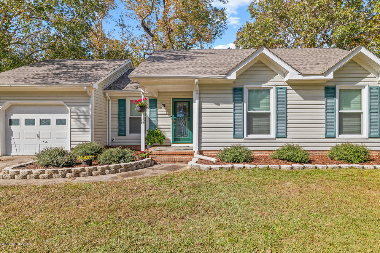 179 Raintree Circle Jacksonville, NC 28540 - Photo 4 of 27 4