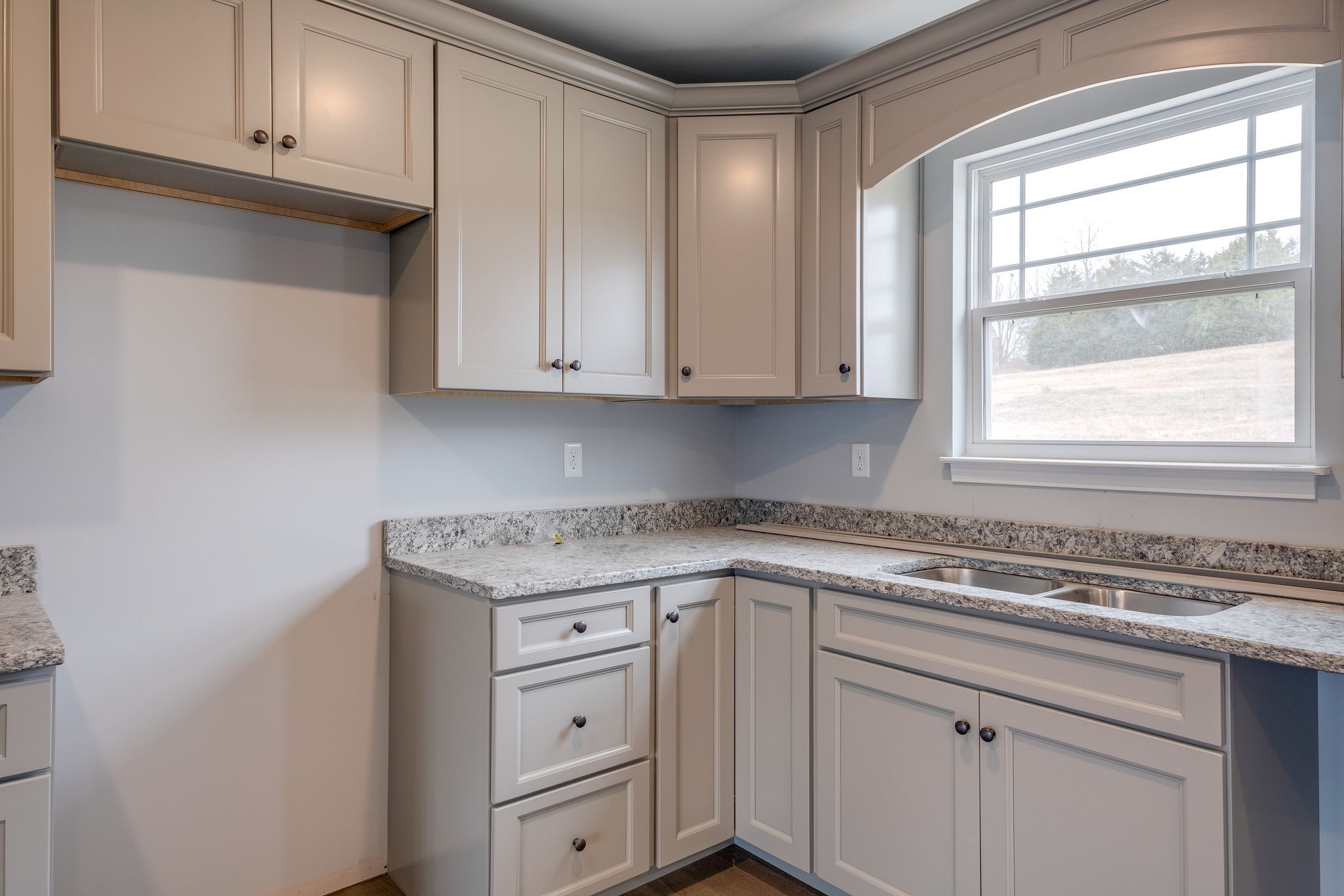 566 Matlock Road Charlotte, TN 37036 - Photo 11 of 25 Gallery Image 11