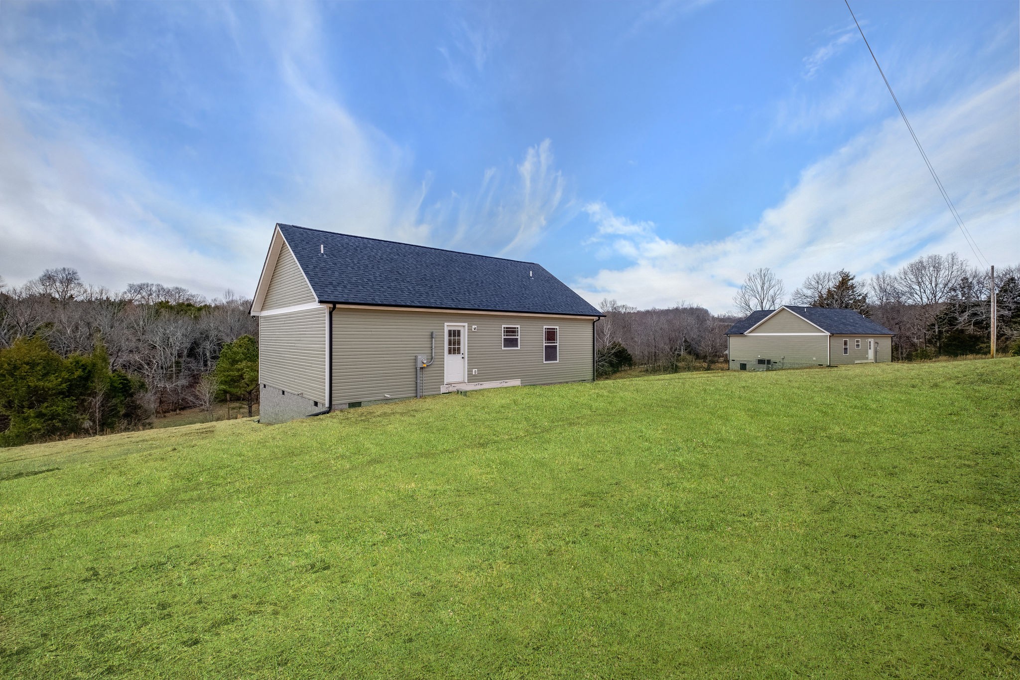 566 Matlock Road Charlotte, TN 37036 - Photo 3 of 25 Gallery Image 3