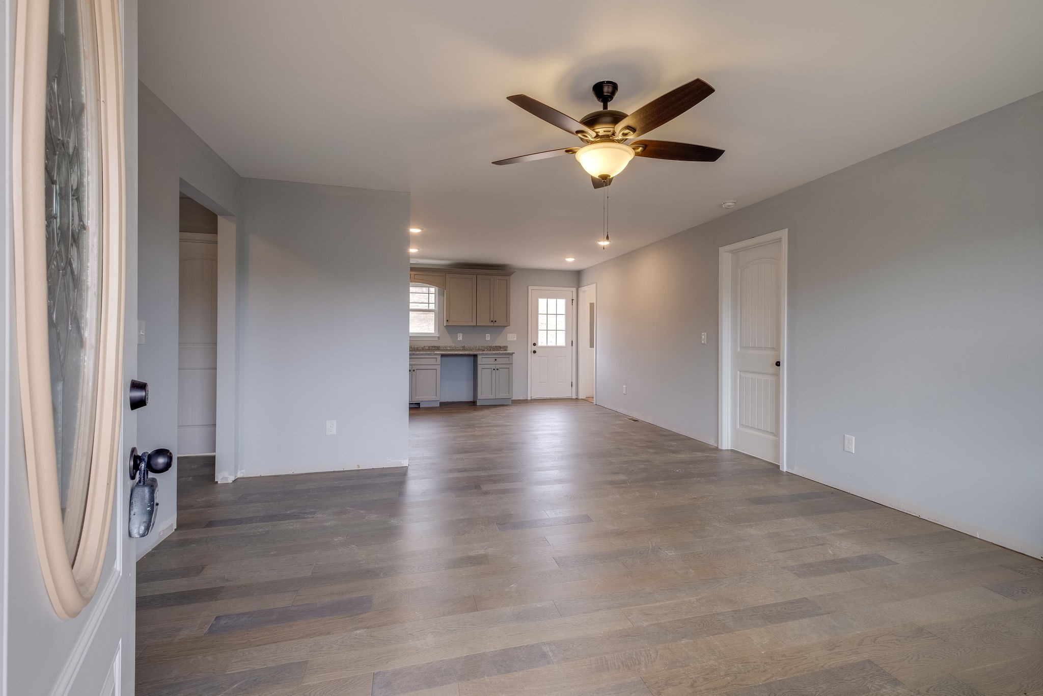 566 Matlock Road Charlotte, TN 37036 - Photo 4 of 25 Gallery Image 4