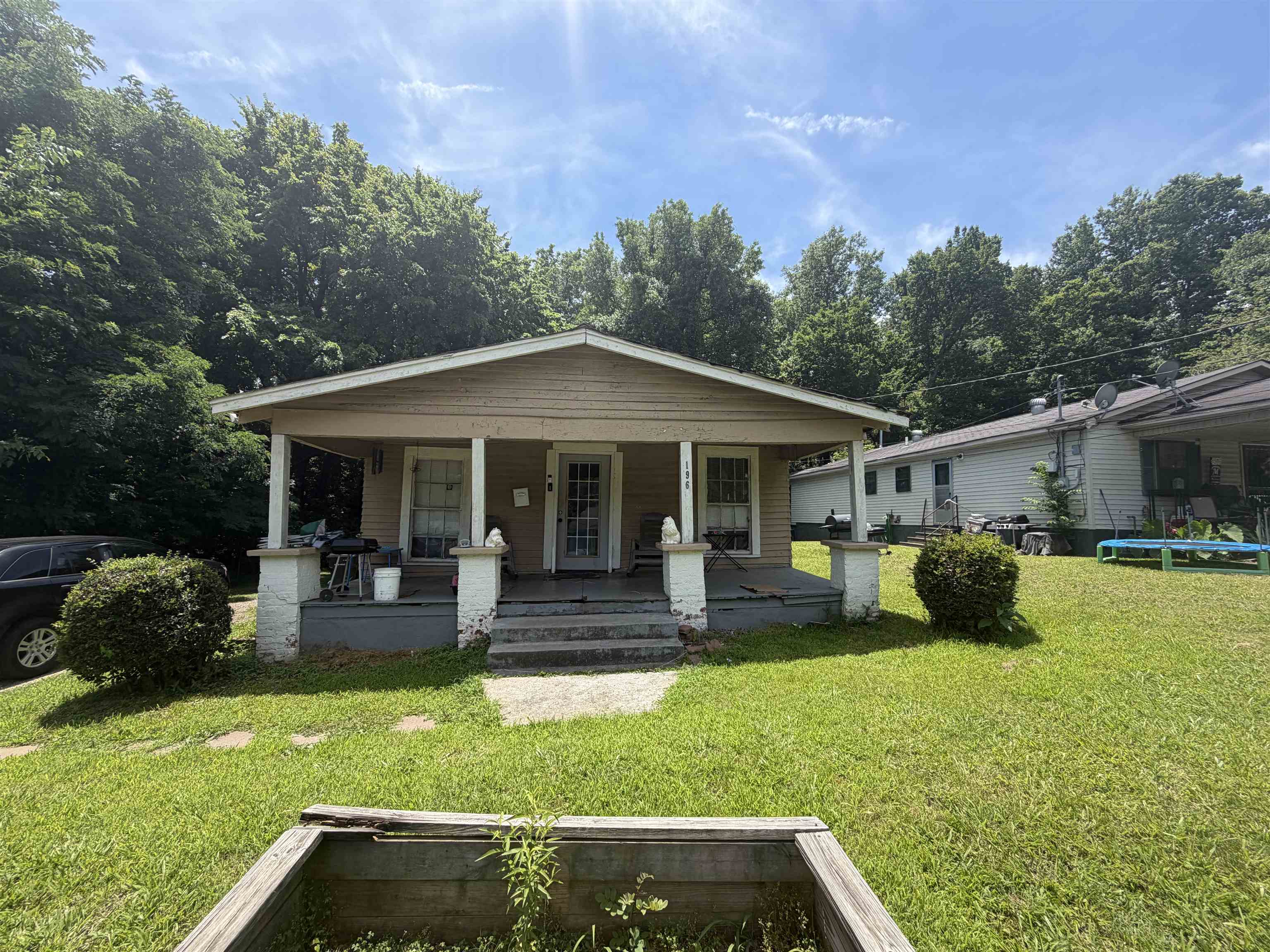 196 Barbee Avenue Ripley, TN 38063 - Photo 1 of 4 Front house