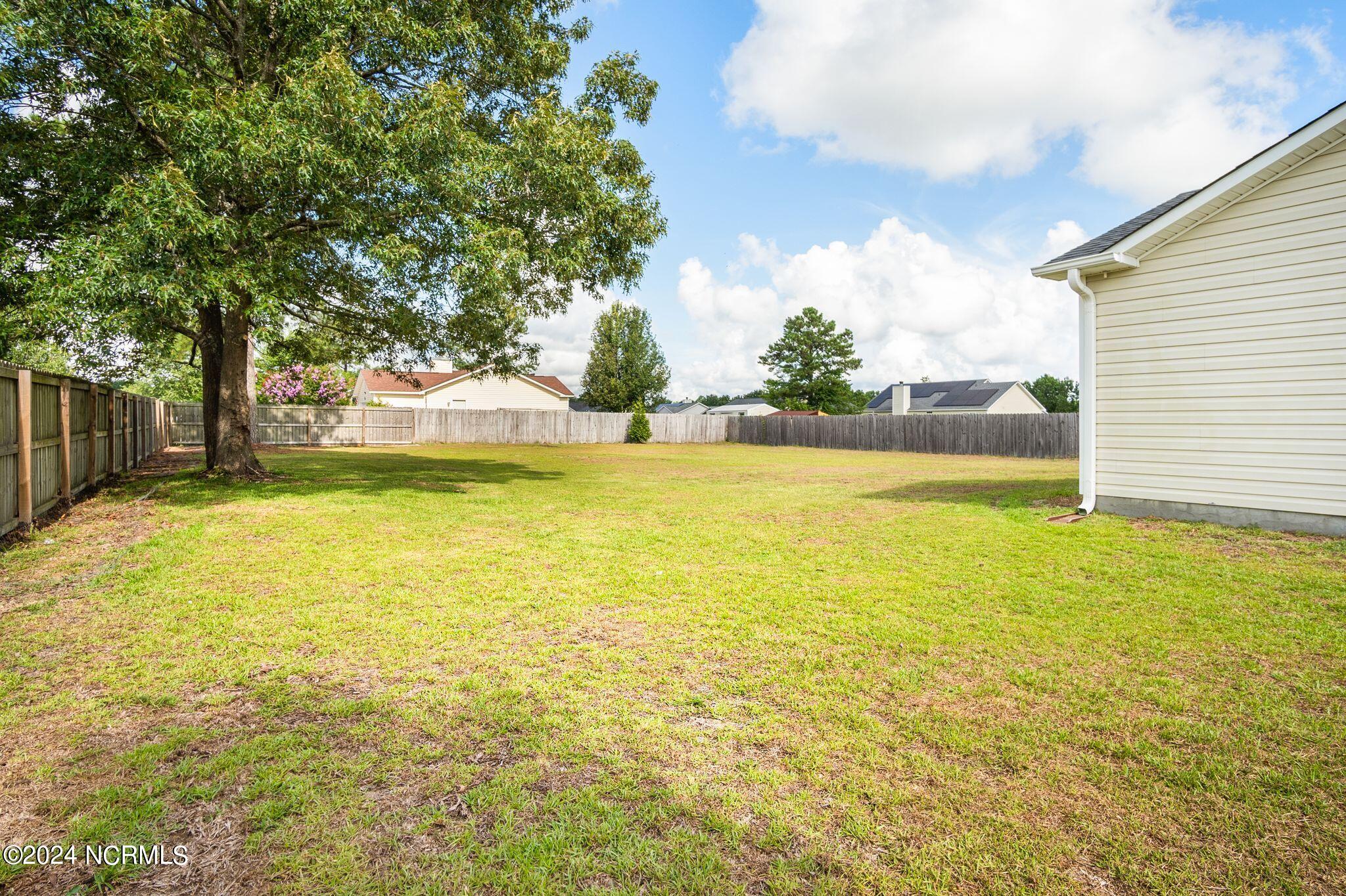 101 Linden Road Richlands, NC 28574 - Photo 19 of 21 101 Linden Rd-35