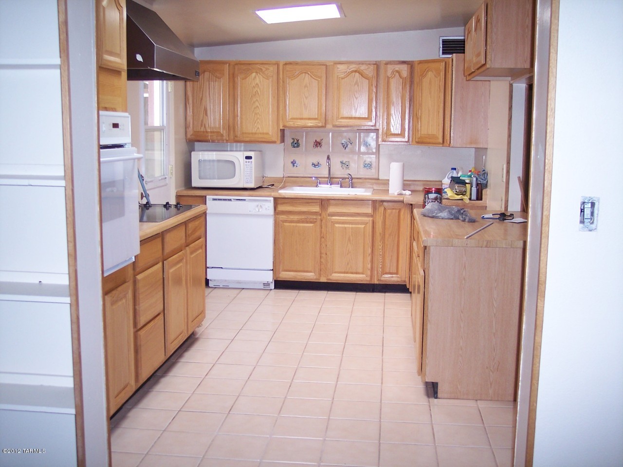 1255 West Kleindale Road Tucson, AZ 85705 - Photo 3 of 16 Gallery Image 3