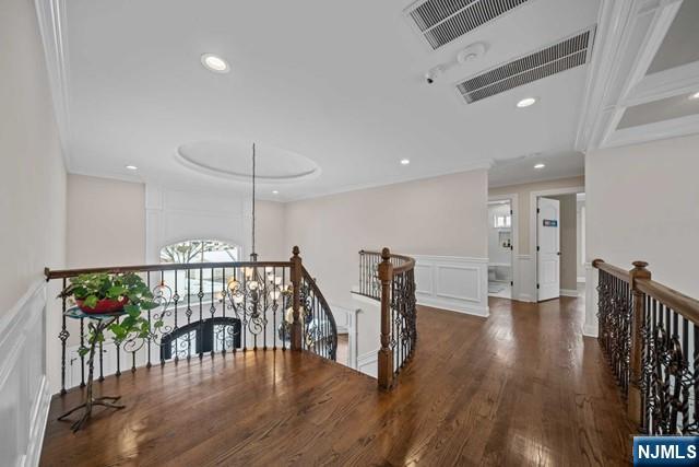 160 Lawrence Drive Paramus, NJ 07652 - Photo 22 of 49