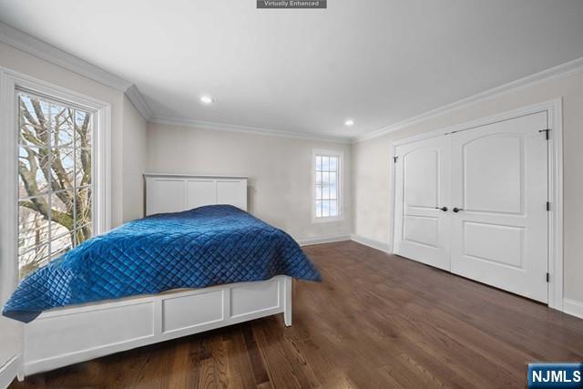 160 Lawrence Drive Paramus, NJ 07652 - Photo 32 of 49