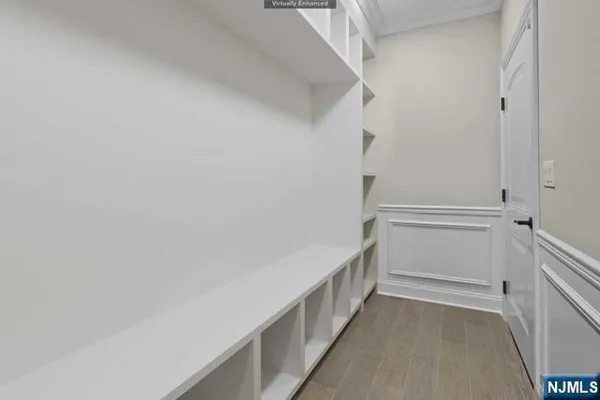 $1,999,995 | 160 Lawrence Drive, Paramus, NJ 07652