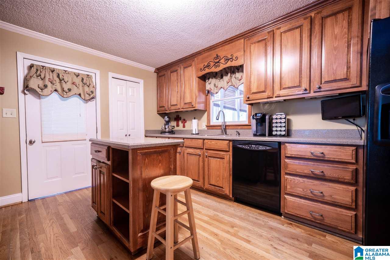 78 Janice Circle Springville, AL 35146 - Photo 12 of 35