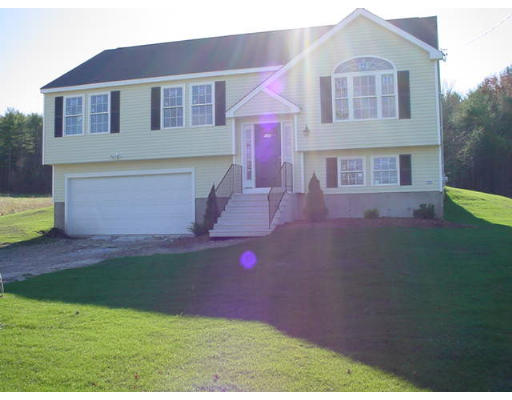 128 Oakham Road Barre, MA 01005 - Photo 1 of 5 Gallery Image 1