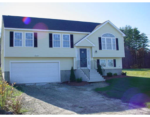 128 Oakham Road Barre, MA 01005 - Photo 4 of 5 Gallery Image 4