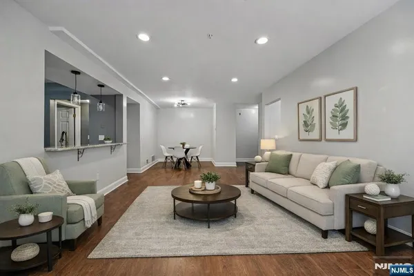 $425,000 | 3108 Schindler Lane, Wayne, NJ 07470