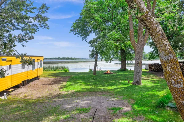 $195,000 | 10538 Montgomery Avenue Northwest, South Haven, MN 55382
