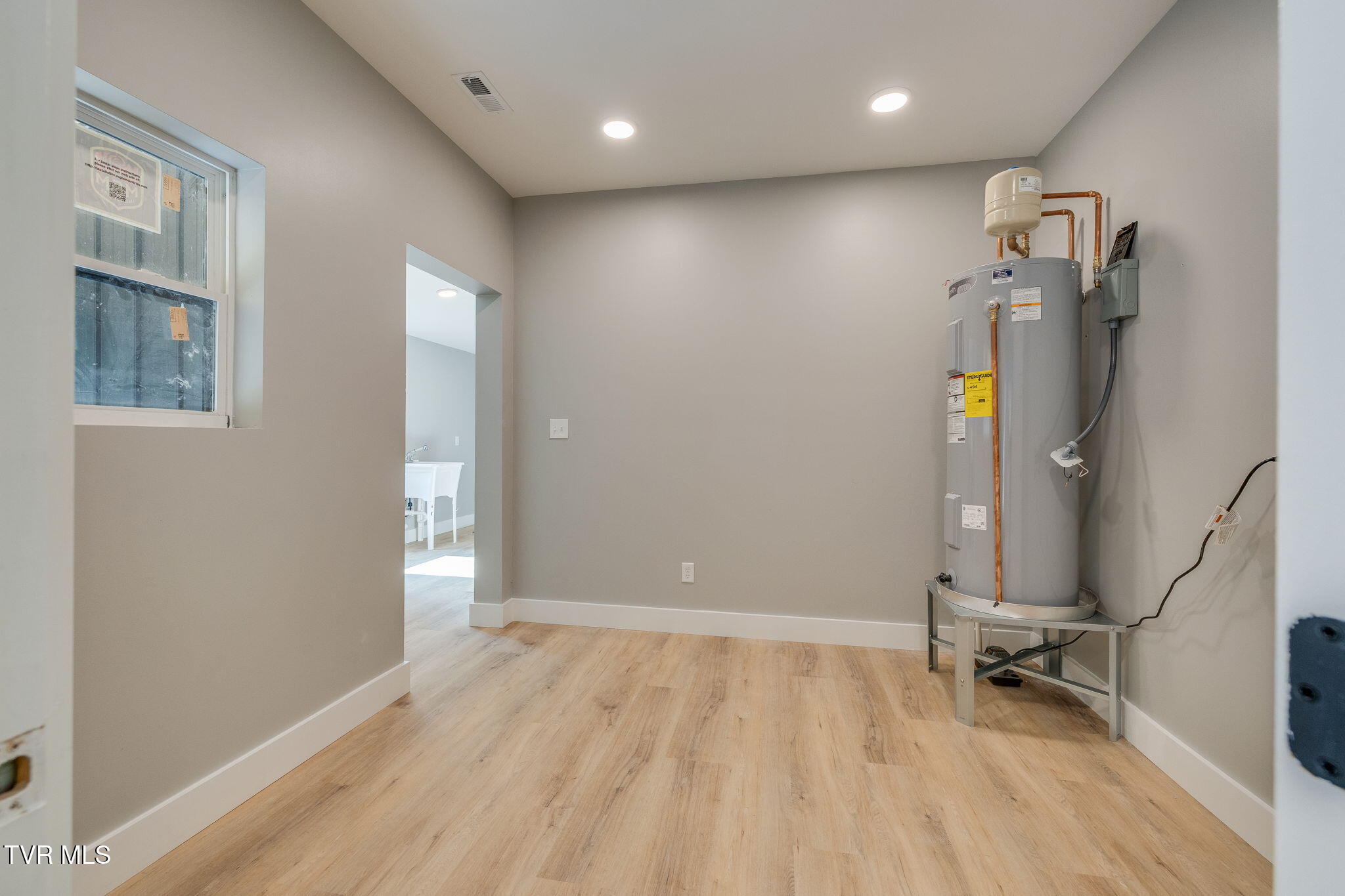 133 Lancaster Road Kingsport, TN 37663 - Photo 15 of 30 015