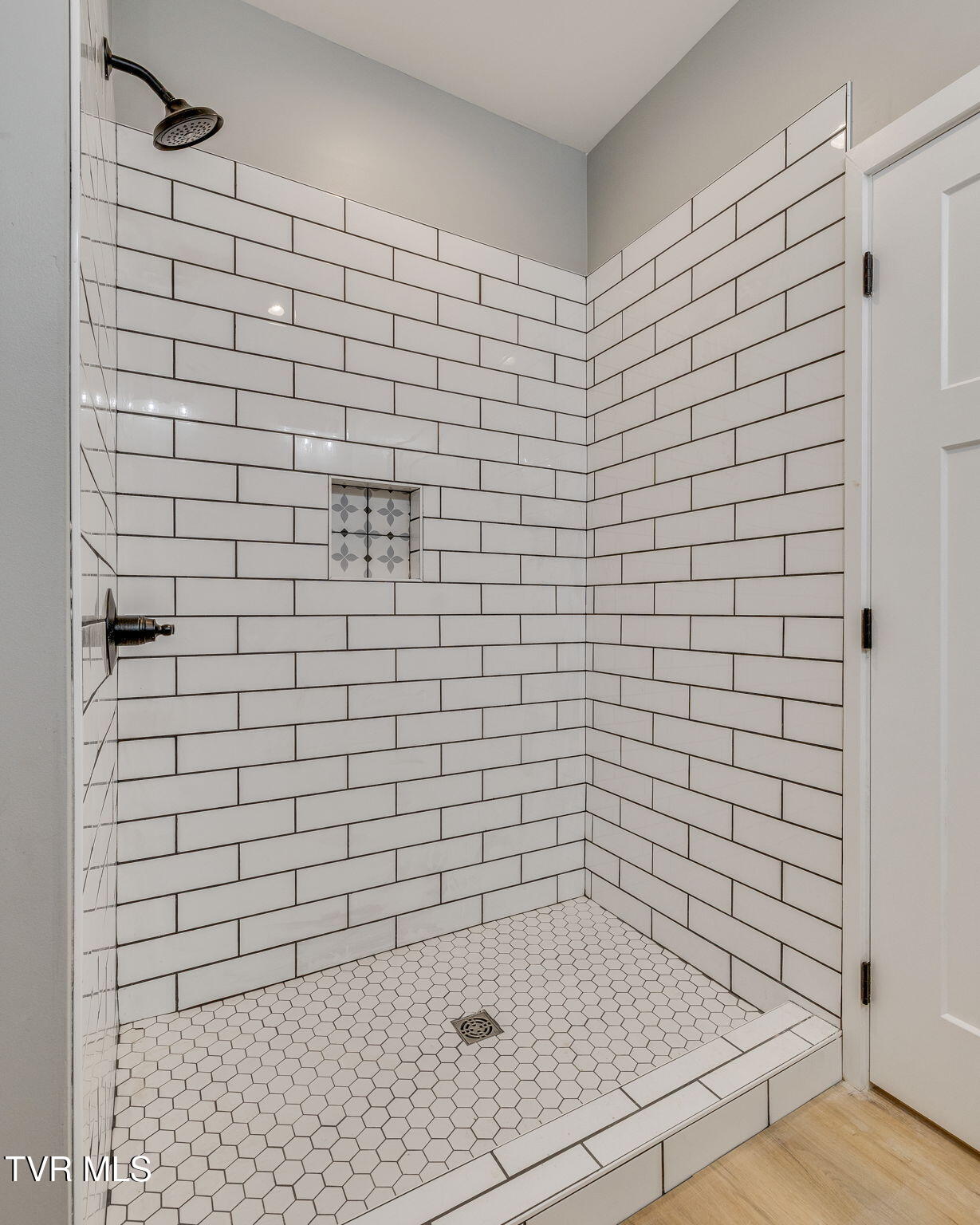 133 Lancaster Road Kingsport, TN 37663 - Photo 21 of 30 021