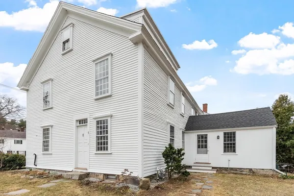 $779,000 | 5 Lowell Street, Unit 5, Carlisle, MA 01741