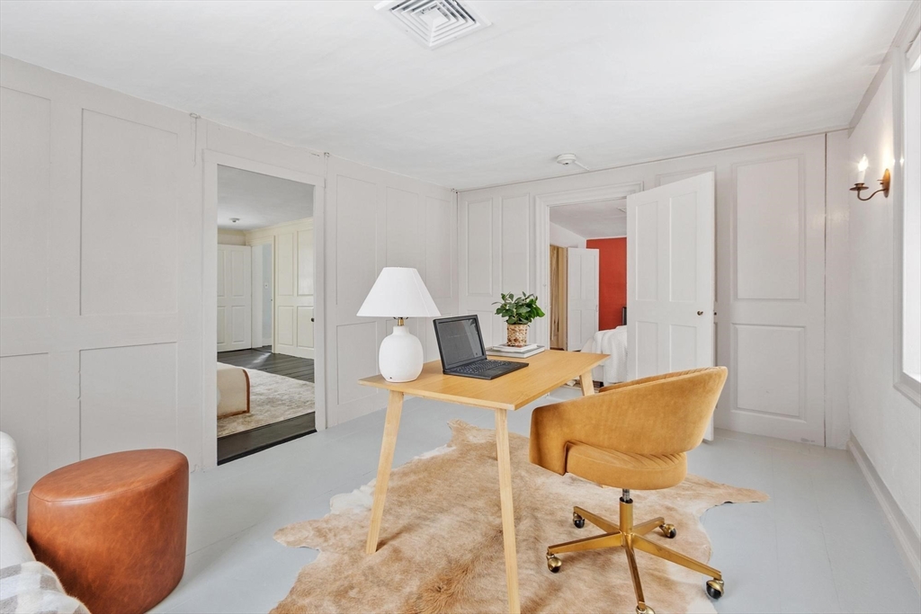 5 Lowell Street, Unit 5 Carlisle, MA 01741 - Photo 20 of 32